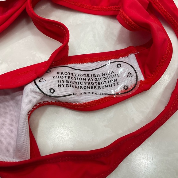 Bikini Two Piece, Red, Size M, NWOT, Removable Top Insert - Picture 6 of 16